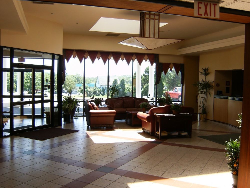 Newburgh Inn Exterior photo